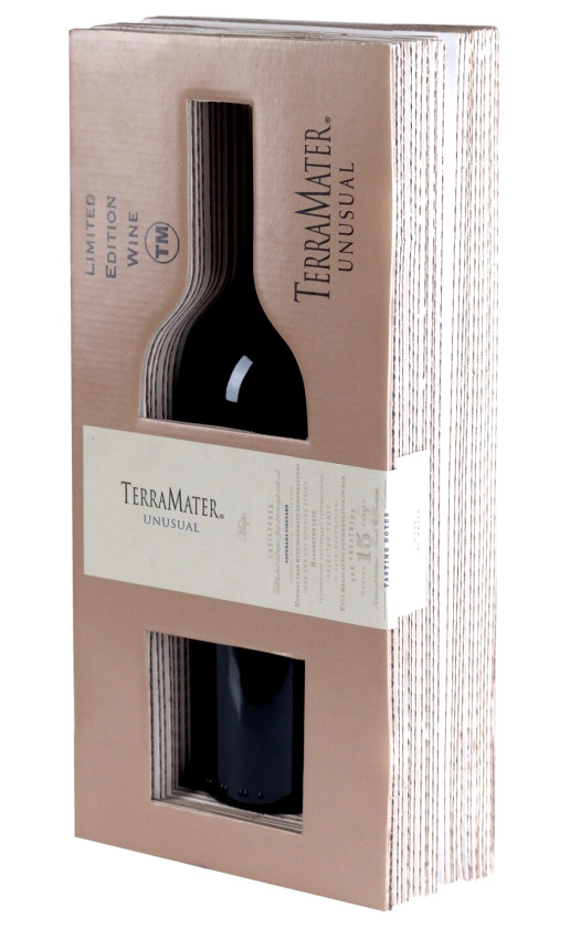 Wine Terramater Unusual Carmenere Shiraz 2010 Gift Box