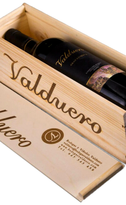 Вино Valduero Gran Reserva Ribera del Duero 2010 wooden box
